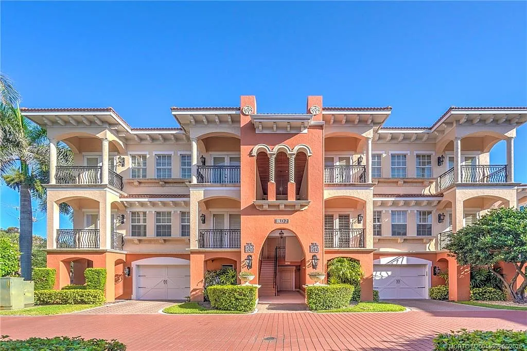 3 bed, 3.5 bath, 3344 sqft, $6,000 — Photo 4