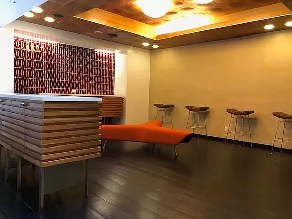 5th image of 99 John St APT 218