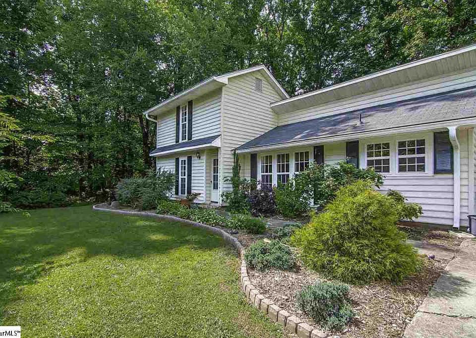 1st image of 6 Wiberg Ct