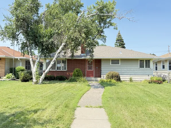 771 Nevada Ave E, Saint Paul, MN 55106