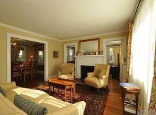 87 Hudson Rd, Floral Park, NY 11001