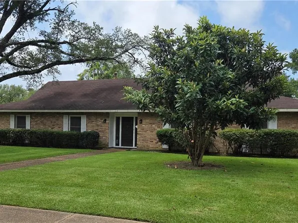 208 Ridgewood Blvd, Alexandria, LA 71303