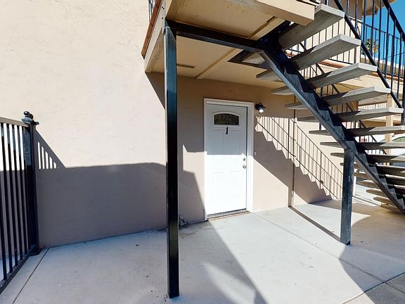 2nd image of 1020 Cleveland St APT 1