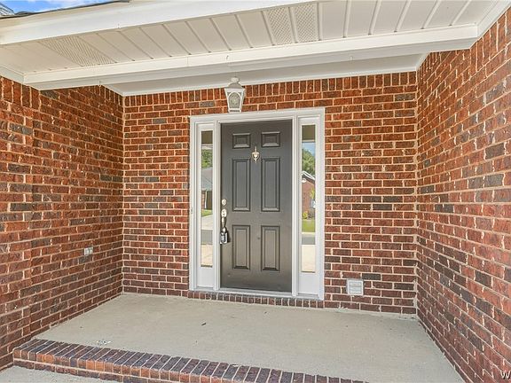 4th image of 1423 Plantation Ln