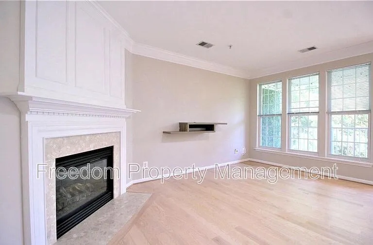 12624 Fair Crest Ct #304 — Photo 4