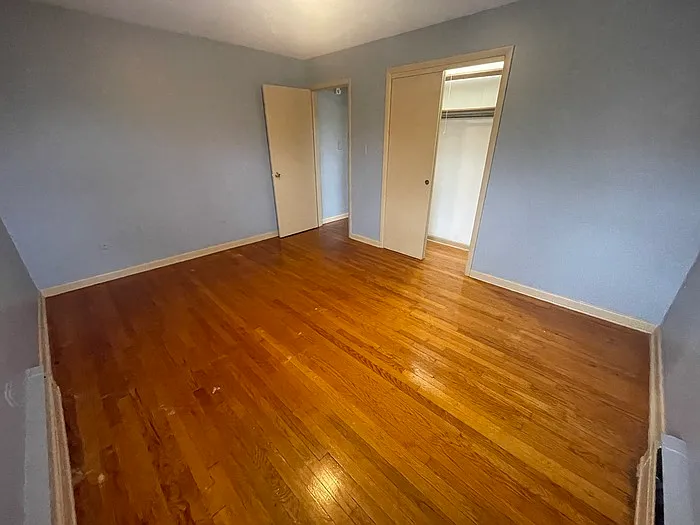 2 bed, 1100 sqft, $1,350 — Photo 4