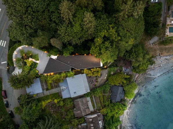 3478 Marine Dr, West Vancouver, BC V7V 1K4