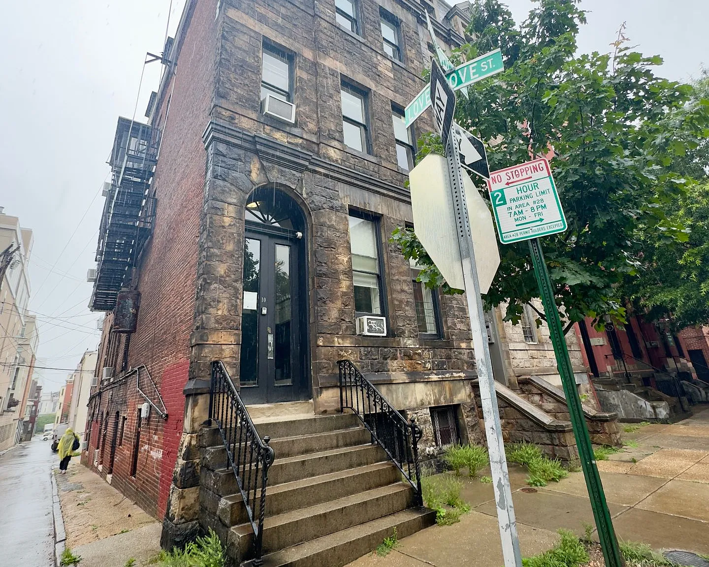Mount Vernon Residences I — Photo 1