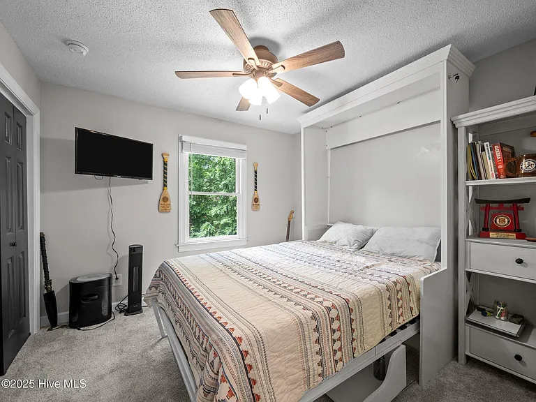 939 Eton Dr — Photo 50