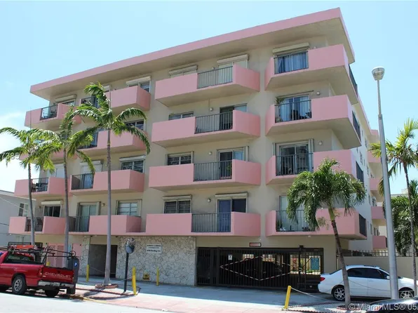 6920 Harding Ave APT 306, Miami Beach, FL 33141