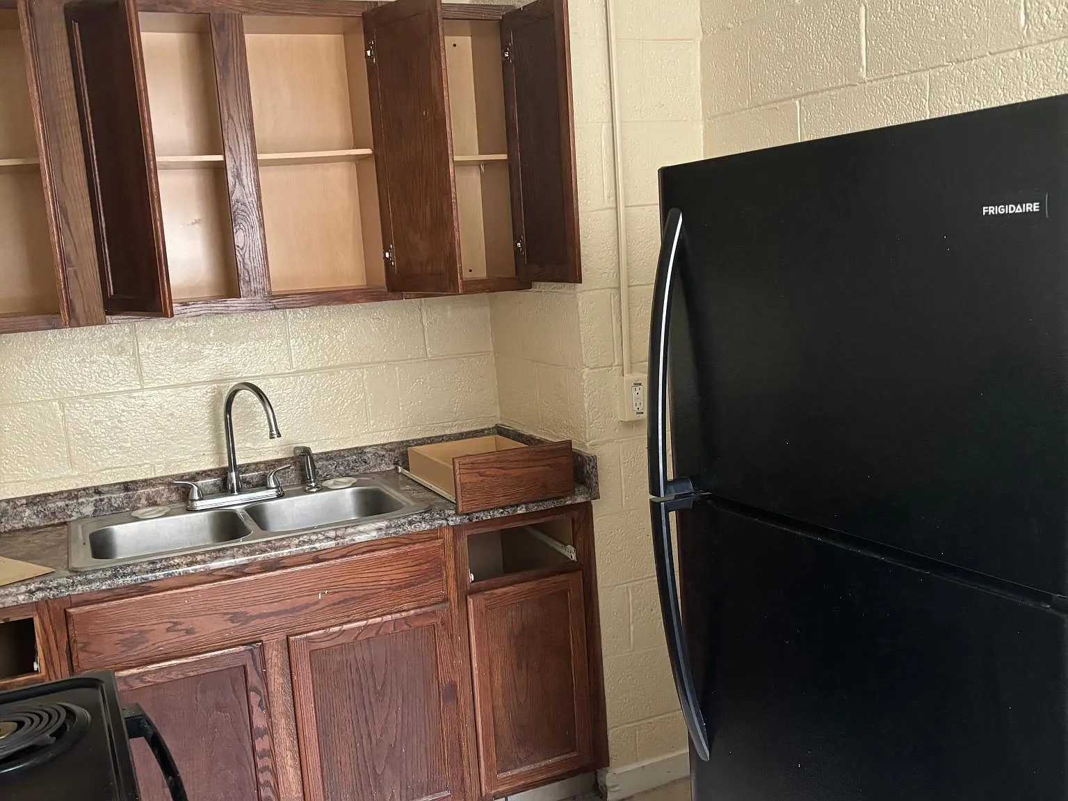 2 bed, 620 sqft, $1,325 — Photo 3
