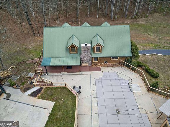 3rd image of 7346 Banks Mill Rd