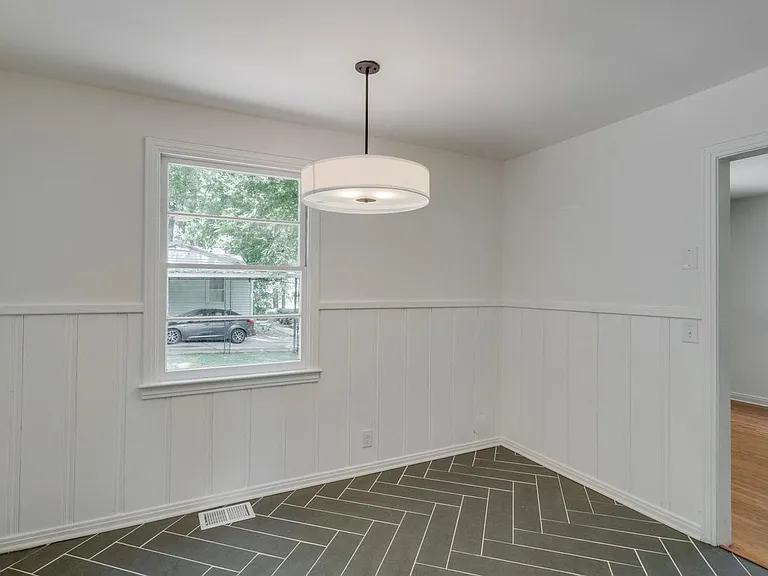 2909 Branch Ct — Photo 7
