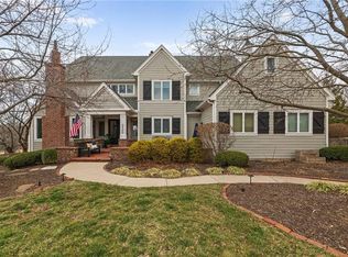 3700 W 153rd St, Leawood, KS 66224