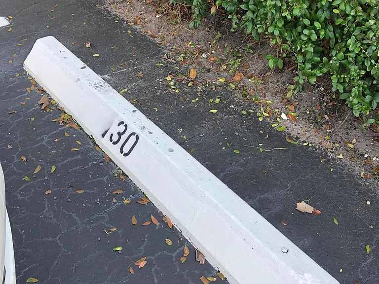 15090 Ashland Pl — Photo 21