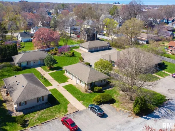 420 S Campbell St, Macomb, IL 61455