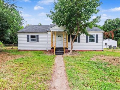 76 Cavalier Rd