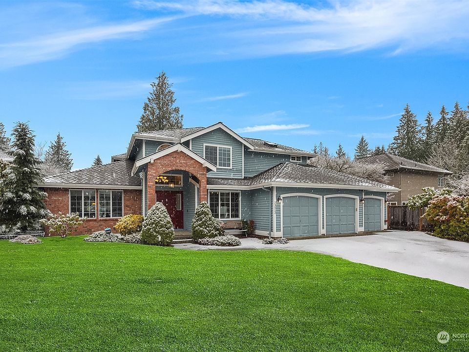 1st image of 23512 NE 19th Drive