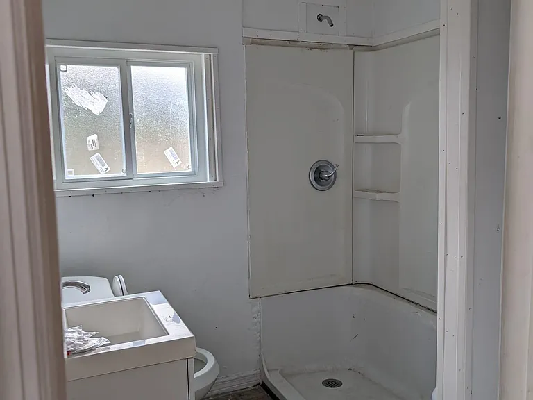 140 Darley Ln — Photo 11