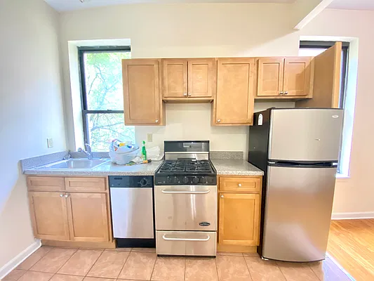Rented by Corcoran | media 8
