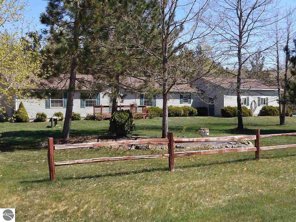 1st image of 10424 Betsie Creek Dr