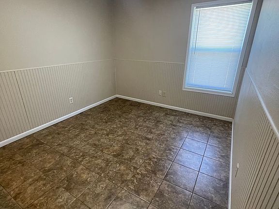 4th image of 2724 27th St #2618-B