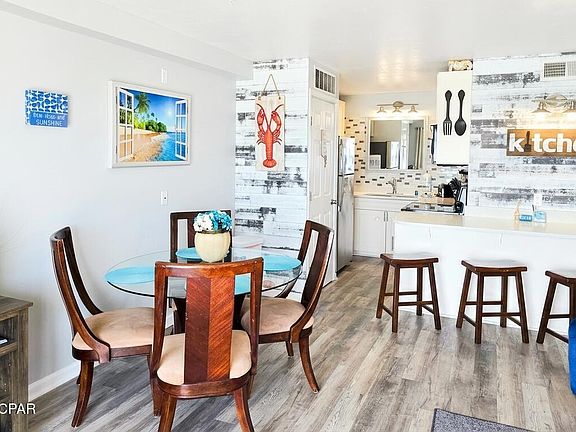5th image of 8743 Thomas Dr Unit 810