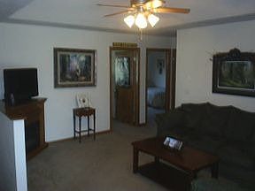 5th image of 3802 Twin City Dr