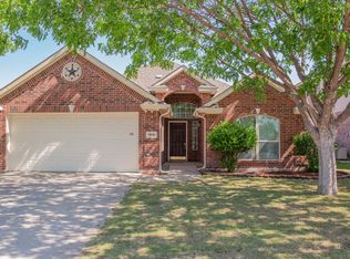 7948 Crouse Dr, Fort Worth, TX 76137