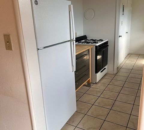5th image of 6118 San Jose Ave