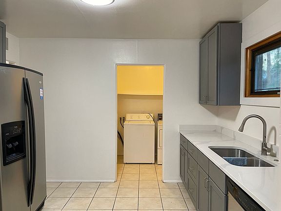 4th image of 2309 N Avenida El Capitan