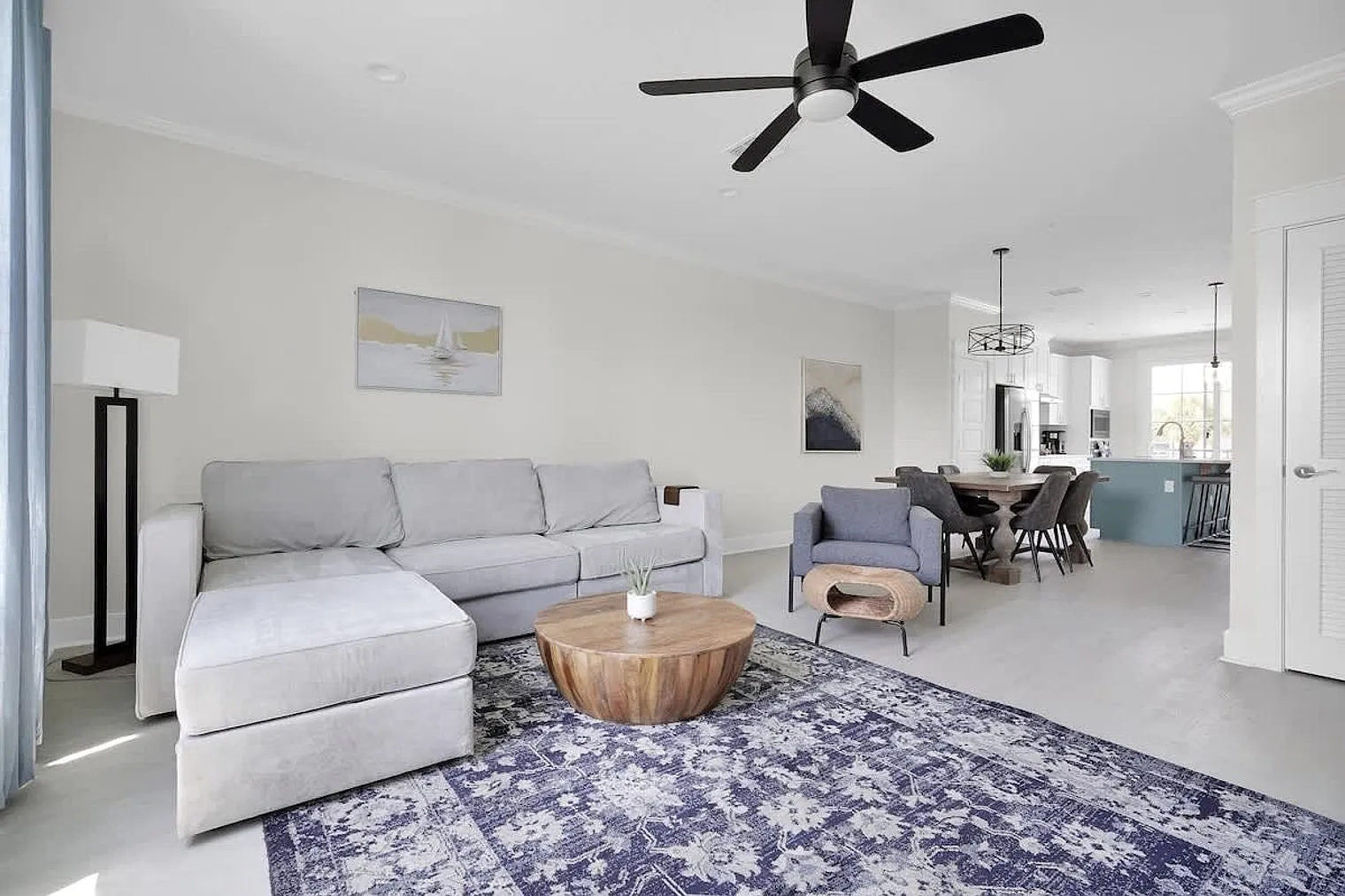 3 bed, 3.0 bath, 2088 sqft, $3,539 — Photo 3