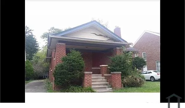 15744 Auburn St — Photo 1