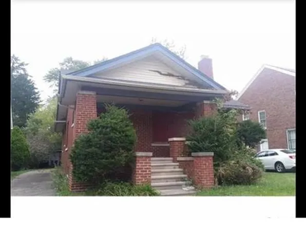15744 Auburn St, Detroit, MI 48223