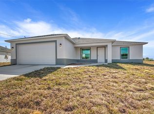 8022 Melody Cir, Labelle, FL 33935