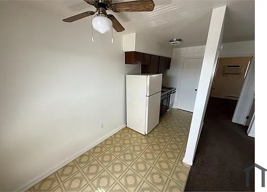 3205 Twin Oak Ln #12 — Photo 1