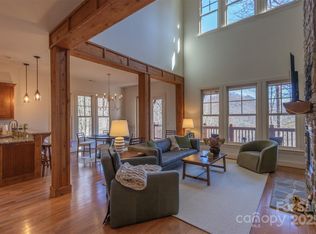 100-3 E Saddle Notch Ln, Tuckasegee, NC 28783