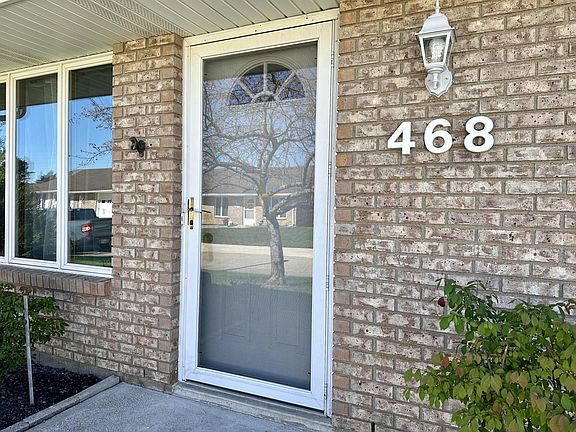 5th image of 468 Patricia Dr