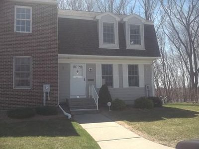 283 Fuller Rd APT O, Chicopee, MA, 01020