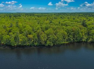 470 Hendrickson Ln, Waldoboro, ME 04572