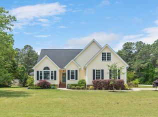 318 Blanchard Rd, Fuquay Varina, NC 27526