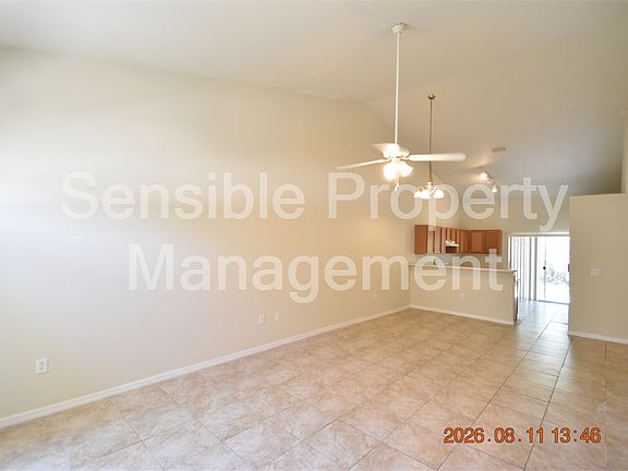 5th image of 7413 Canterbury St