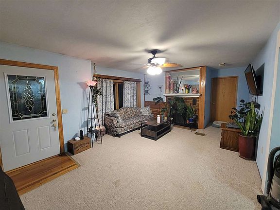 5th image of 718 5th Avenue Pl