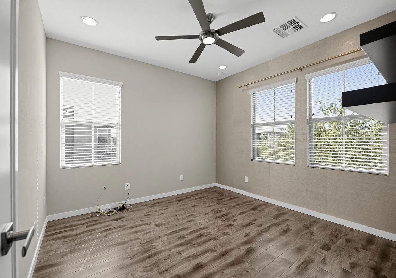 Charming 3BR House in Gilbert — Photo 2