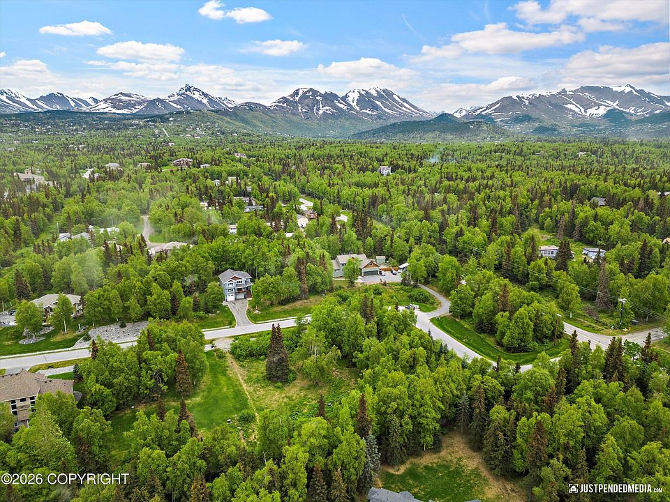 1st image of 0 Heritage Heights Dr