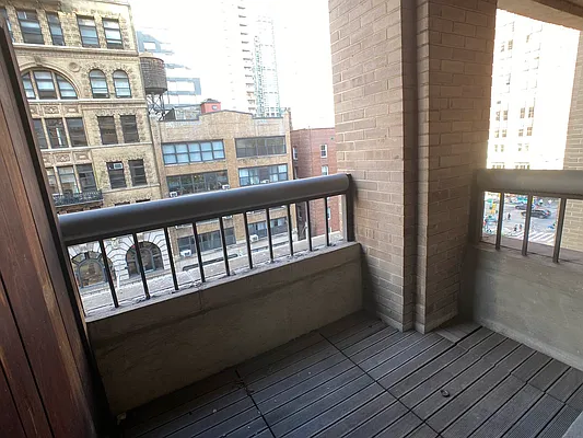 Rented by Tourma Realty LLC | media 23