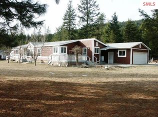 18 Black Bear Rd, Moyie Springs, ID 83845