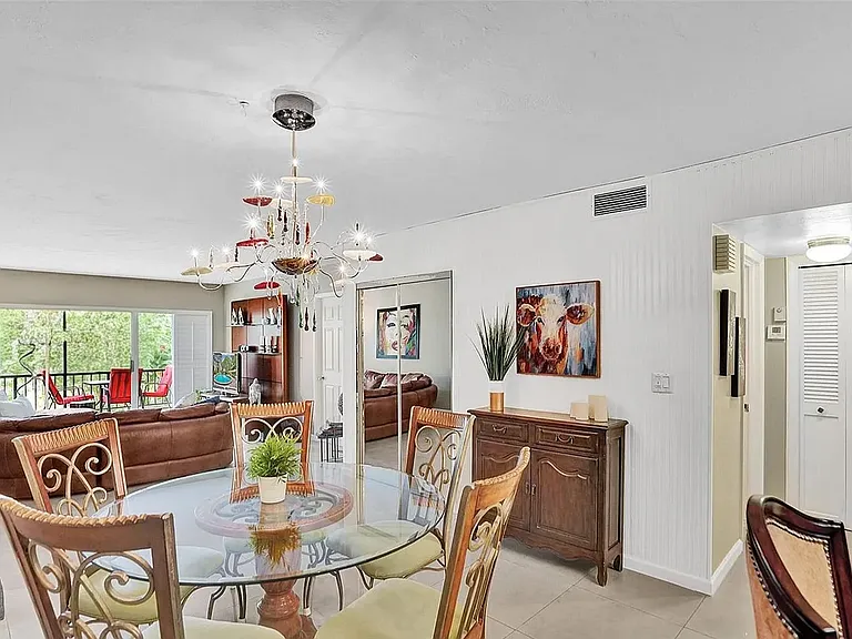 6060 S Falls Circle Dr #313 — Photo 9
