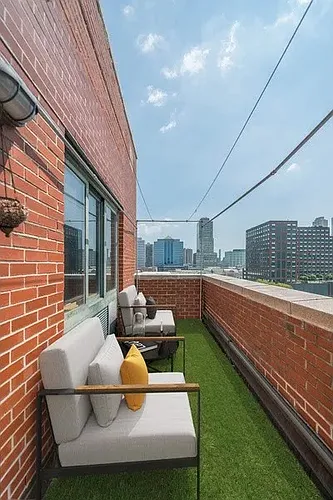 205 10th St #7X Photo 1