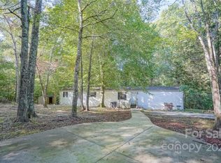 620 Six Mile Creek Rd, Lancaster, SC 29720